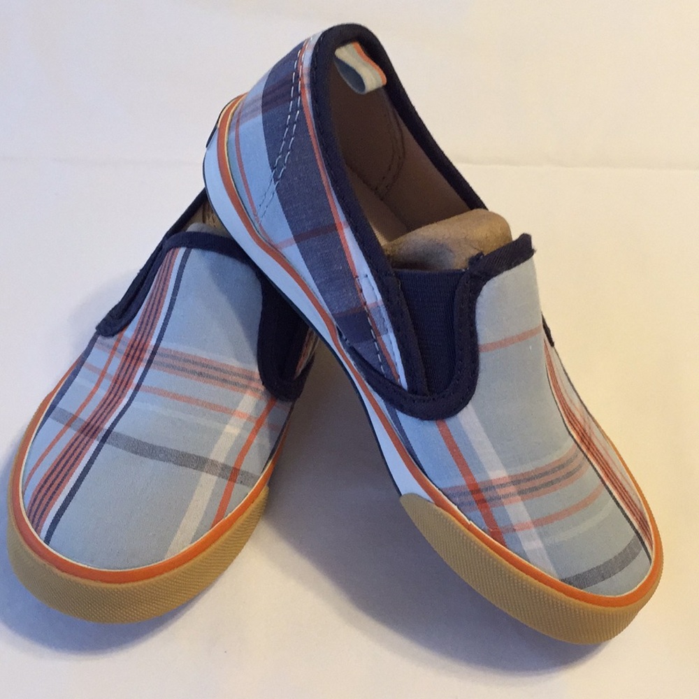 Old Navy slip-on sneakers for toddler boy